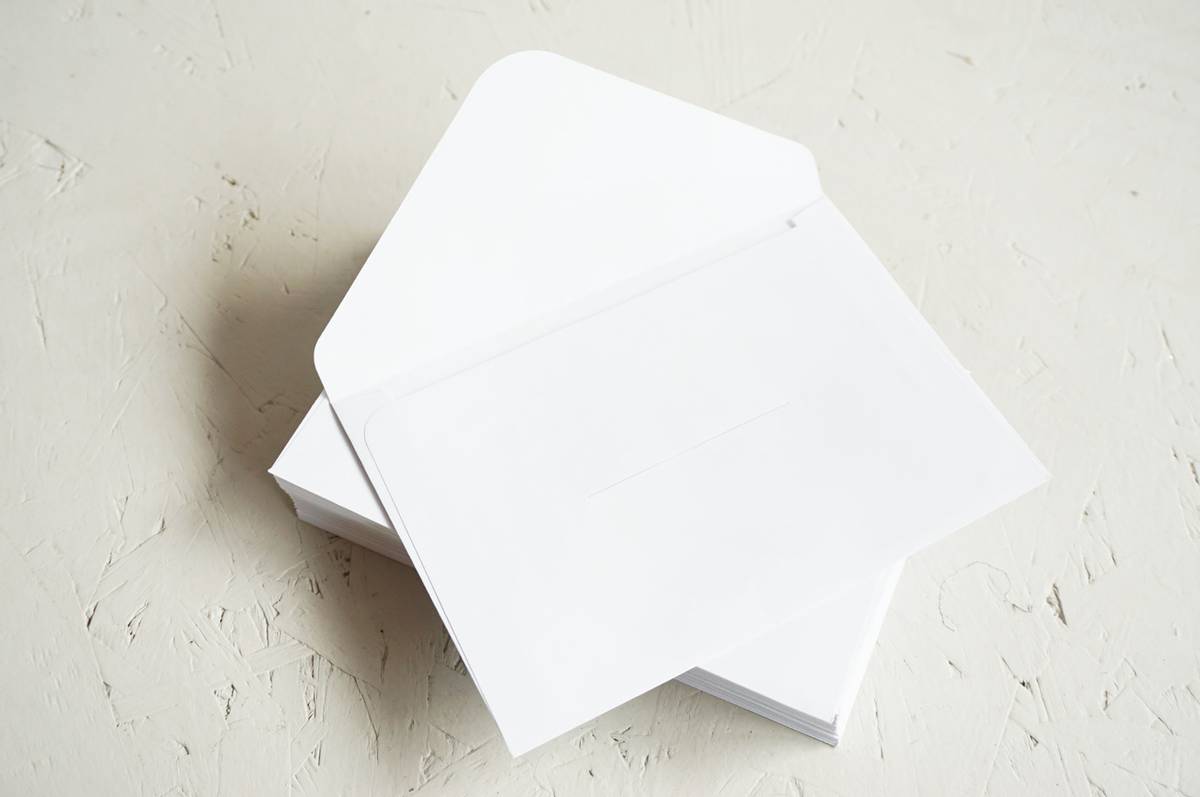 50 stk | Konvolutt C6, hvit, uten lim